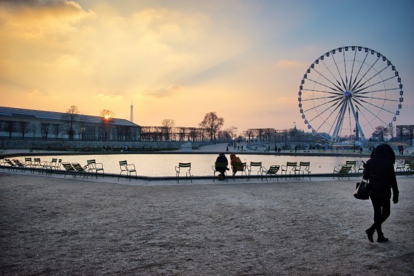 Tuilerie_grande_roue_sundown.thumb.jpeg.85bca091e70d8c721a9e765f588e0dfa.jpeg