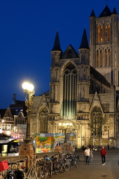 Gand-gauche.jpg.705045d4c09d599ee404f4aeb72b8ac5.jpg