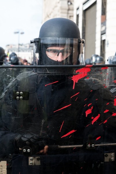 211129931_GILRTJAUNES-08122018-300.jpg.a788018ba3298824f0da5c89a788e684.jpg