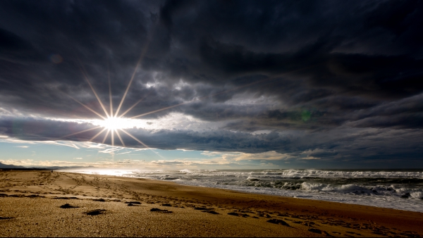 sun-16-9.jpg