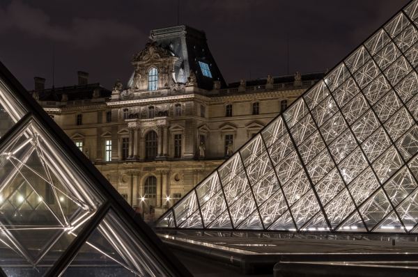 Louvre.jpg