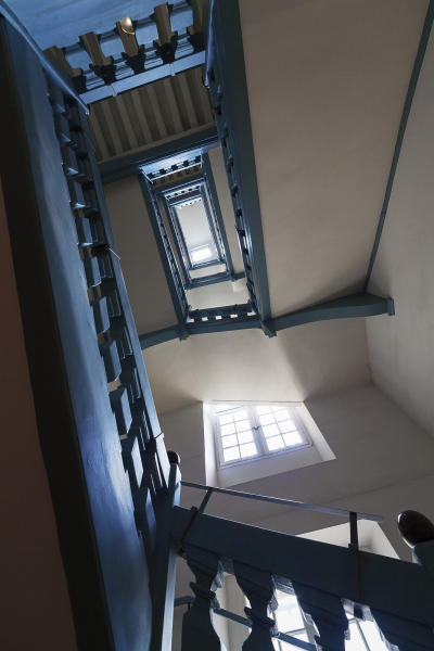 Stairs.jpg