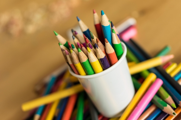 crayons-3.jpg