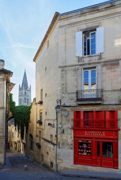 Ruelles_de_Saint_Emilion_originaleforum.jpg.d82f4f2f6289c097793a75e4bec7e666.jpg