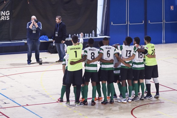 Sortie_Futsal_Paris_Pierre-Louis_Ferrer_backstage_1.jpg