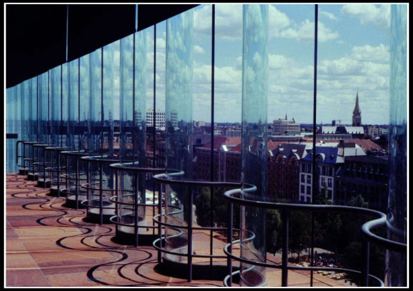Bruxelles0022_v1.thumb.jpg.9b58cfcdc8675a4dc00b1e5a2101bd2e.jpg