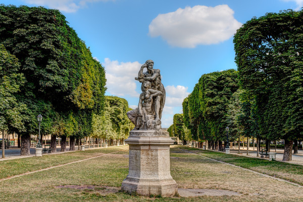 Jardin.thumb.jpg.19b577ae19d581649fdf4bfe7814e3ea.jpg