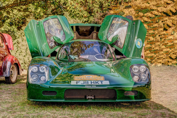 Ultima_GTR.thumb.jpg.2c51f0fef0235609d810876432ff5b67.jpg