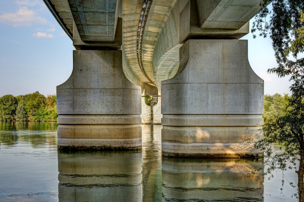 pont_04.thumb.jpg.f05535f8912b2e5d432f013f6c2af682.jpg